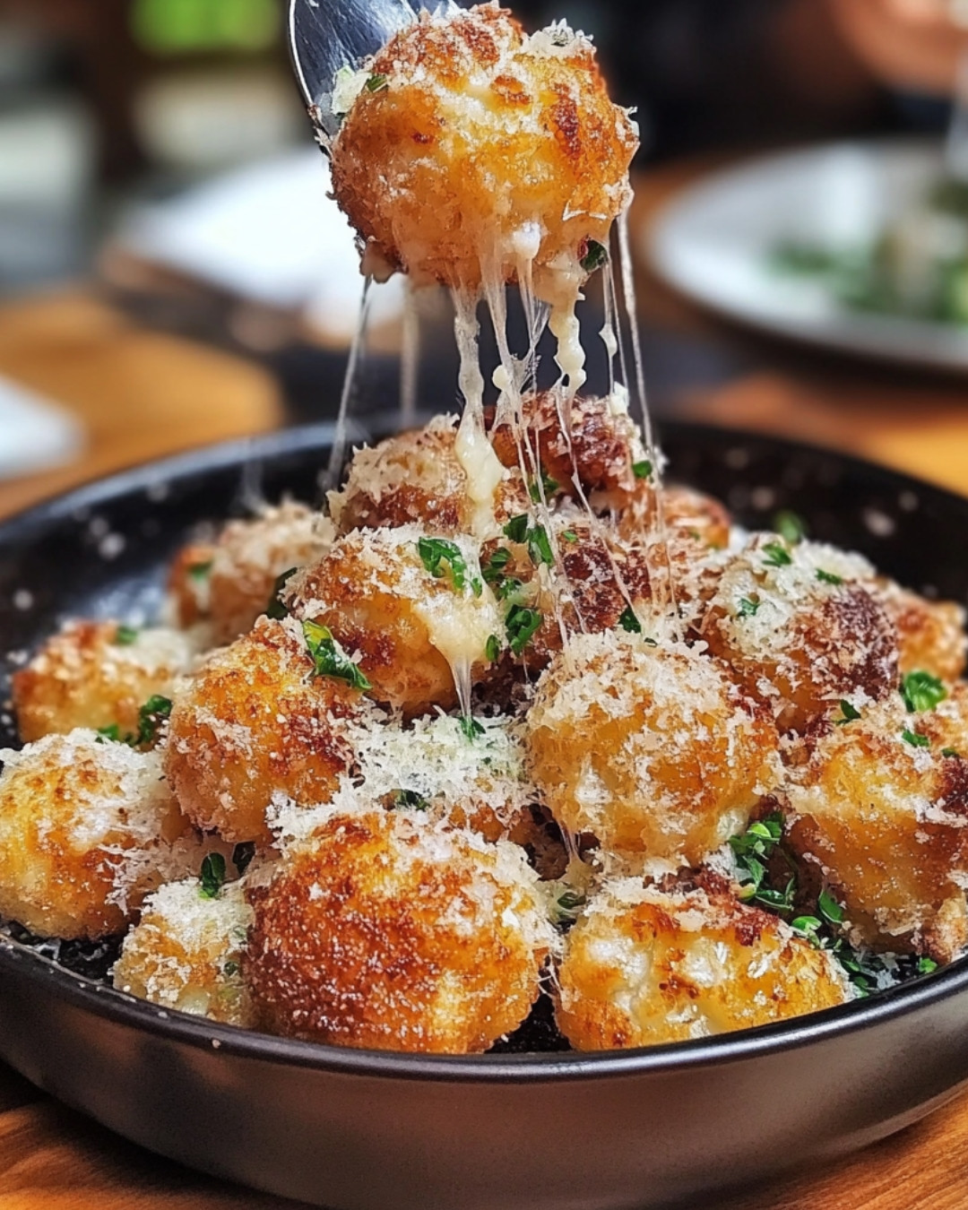 Deliciously Crunchy Parmesan Roasted Cauliflower