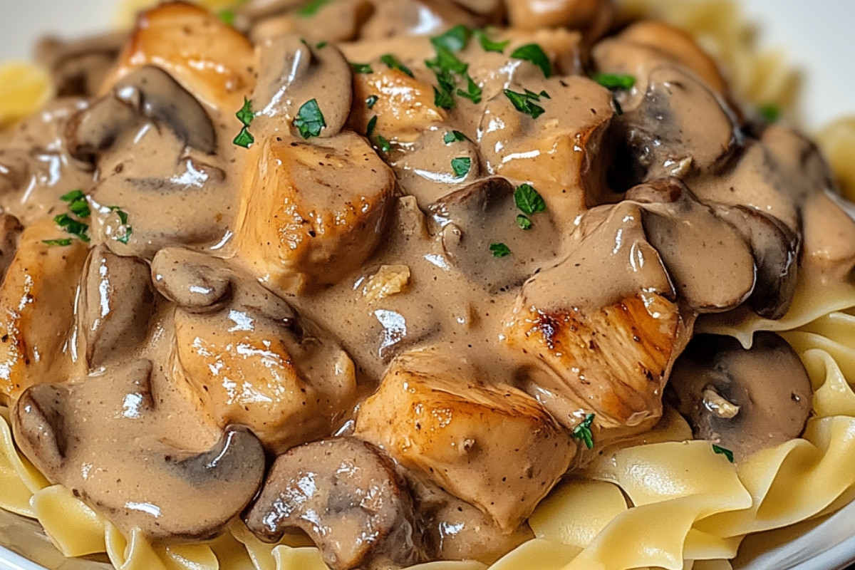 Delicious Homemade Chicken Stroganoff