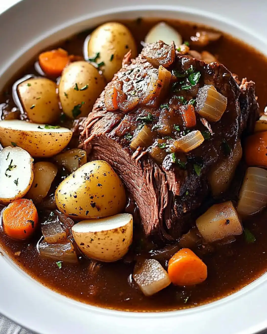 Delicious Crockpot Sirloin Roast