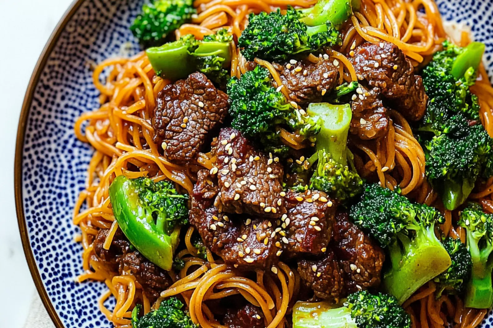 Beef and Broccoli Lo Mein Noodles Easy Weeknight Dinner