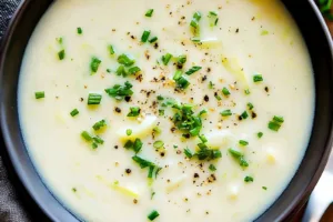 Creamy Leek And Potato Soup Easy Weeknight Dinner CREAMY LEEK AND POTATO SOUP centered hero view, clean and uncluttered