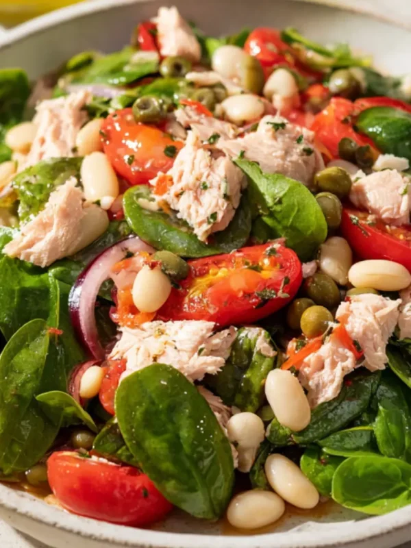 Mediterranean Tuna White Bean Salad Is the Fresh Satisfying Lunch You Need Now